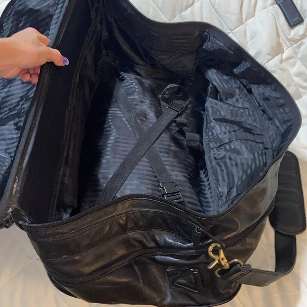Vintage RARE TUMI Alpha Leather Duffle Bag Expandable XL Weekender Classic